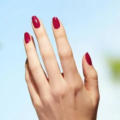 OPI Nature Strong Lacquer kynsilakka 15 ml