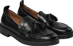 Pavement loaferit Shelly Tassel