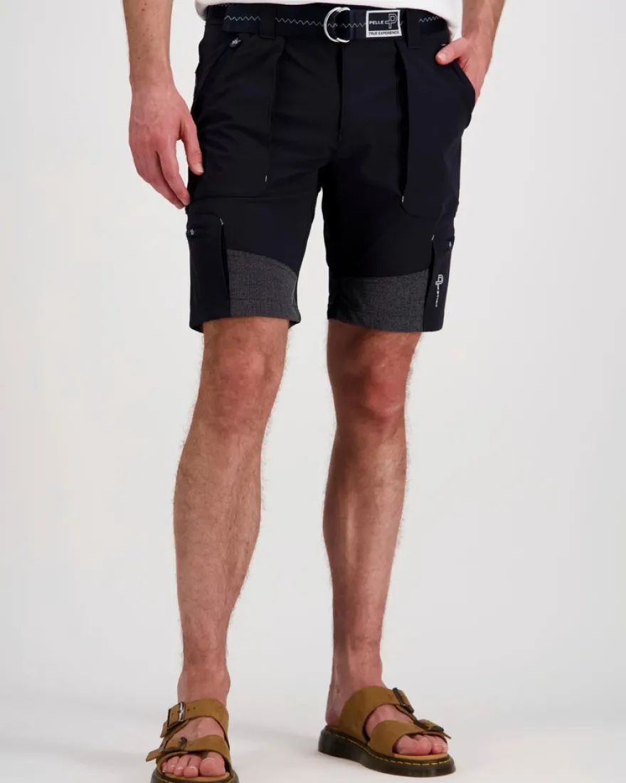 Pelle P 1200 shortsit vyöllä