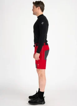 Pelle P 1200 shortsit vyöllä