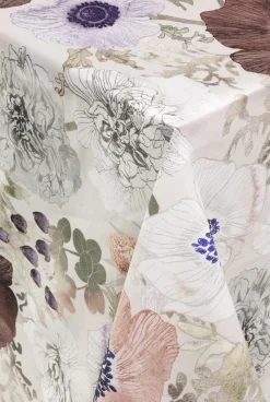 Pentik Leinikki pöytäliina puuvilla-pellava 145x250 cm vaaleanruskea