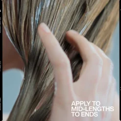 Redken Acidic Grow Full System tuuheuttava hoitoaine oheneville tai latteille hiuksille. Antaa täyteläisyyden tunnetta tyvelle.
