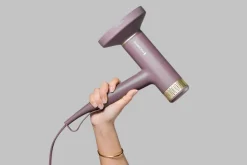 Remington AIRvive™ digitaalinen BLDC hiustenkuivain EC8930