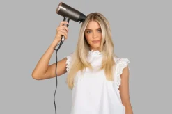 Remington Hiustenkuivain ONE Dry & Style