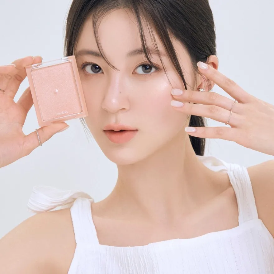 rom&nd SEE-THROUGH VEILLIGHTER korostuspuuteri 5,5 g