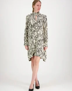 Second Female mekko
