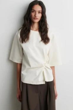 Second Female t-paita Arkai Drape
