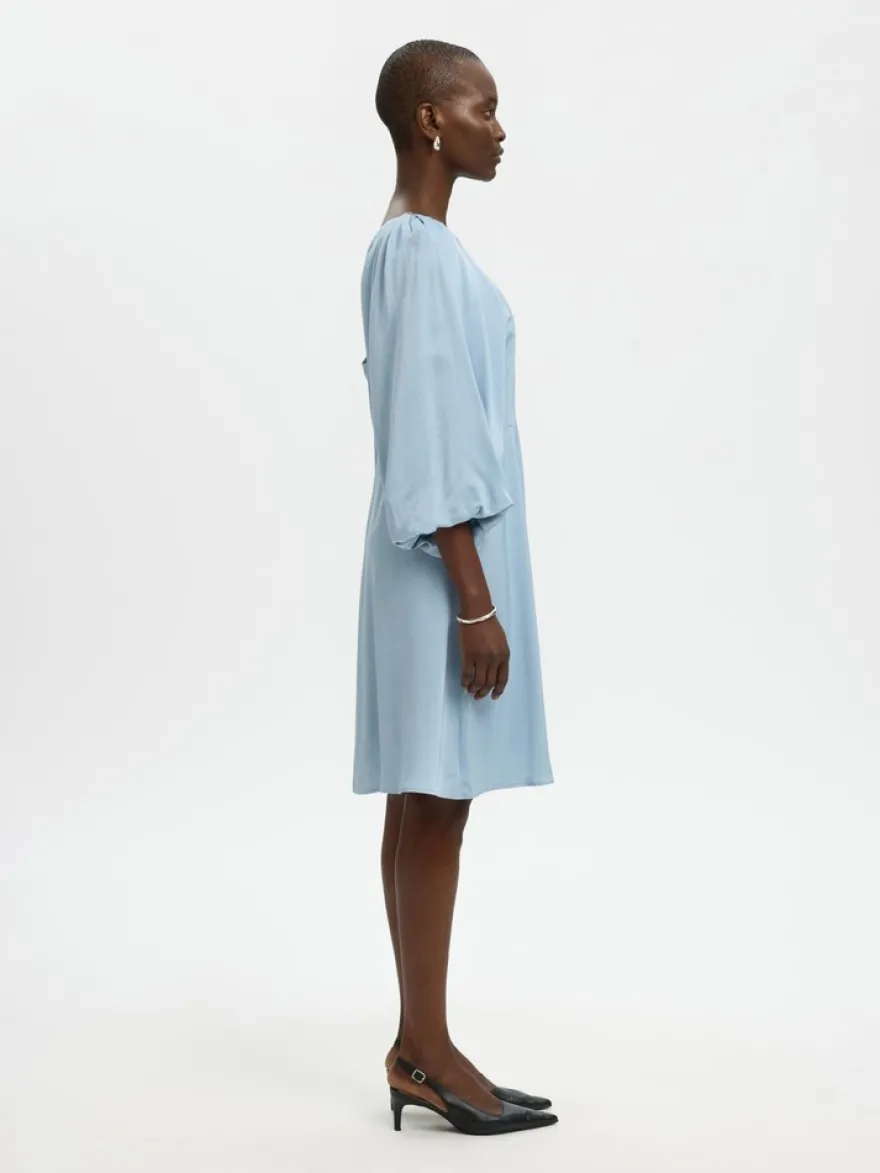 Selected SLFLaurina mekko
