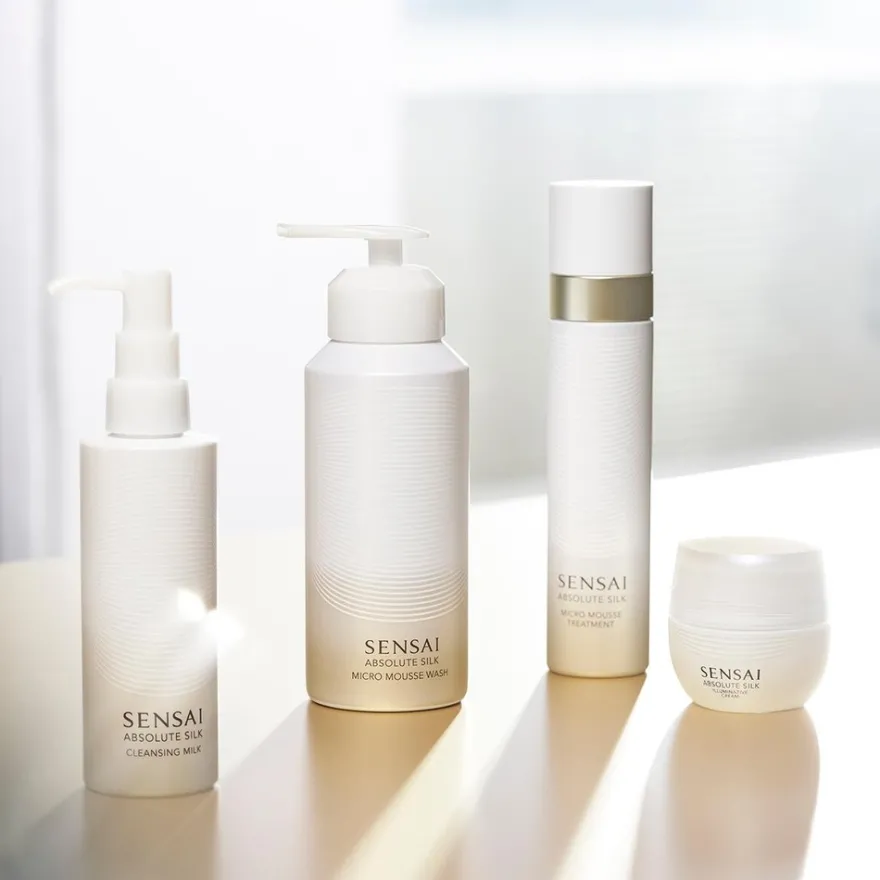 SENSAI Absolute Silk Cleansing Milk 150 ml