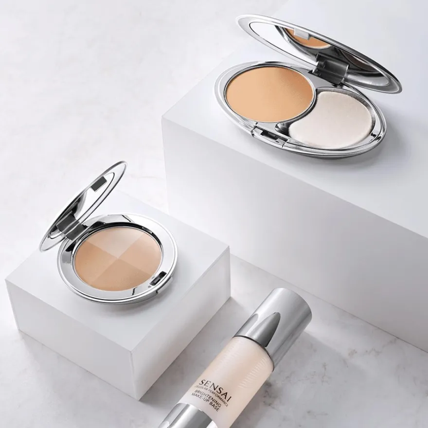 SENSAI Cellular Performance Pressed Powder kivipuuteri 8 g