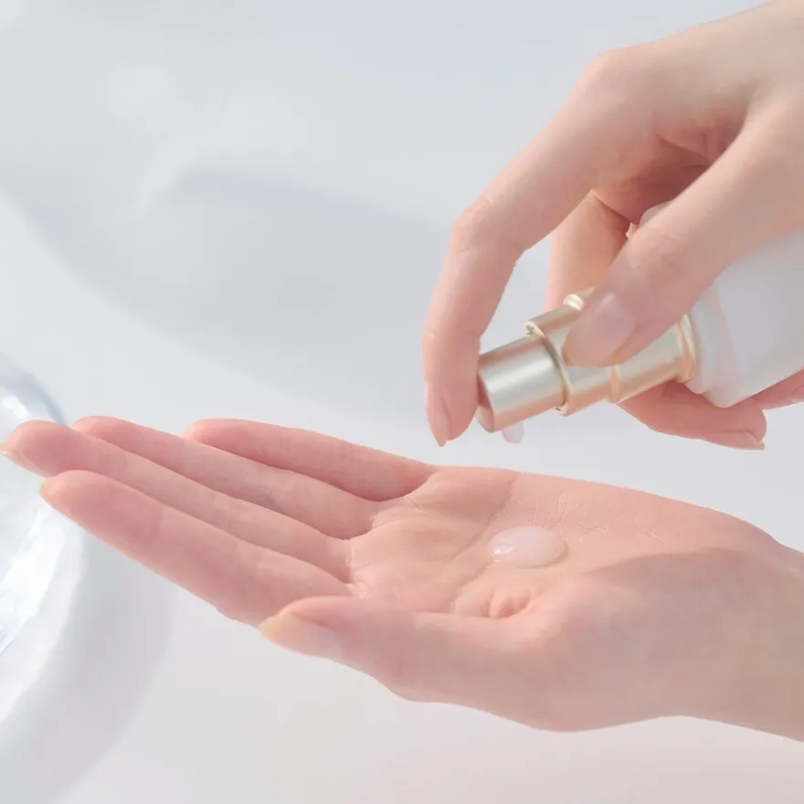 SENSAI Comforting Barrier Essence hoitoseerumi 40 ml