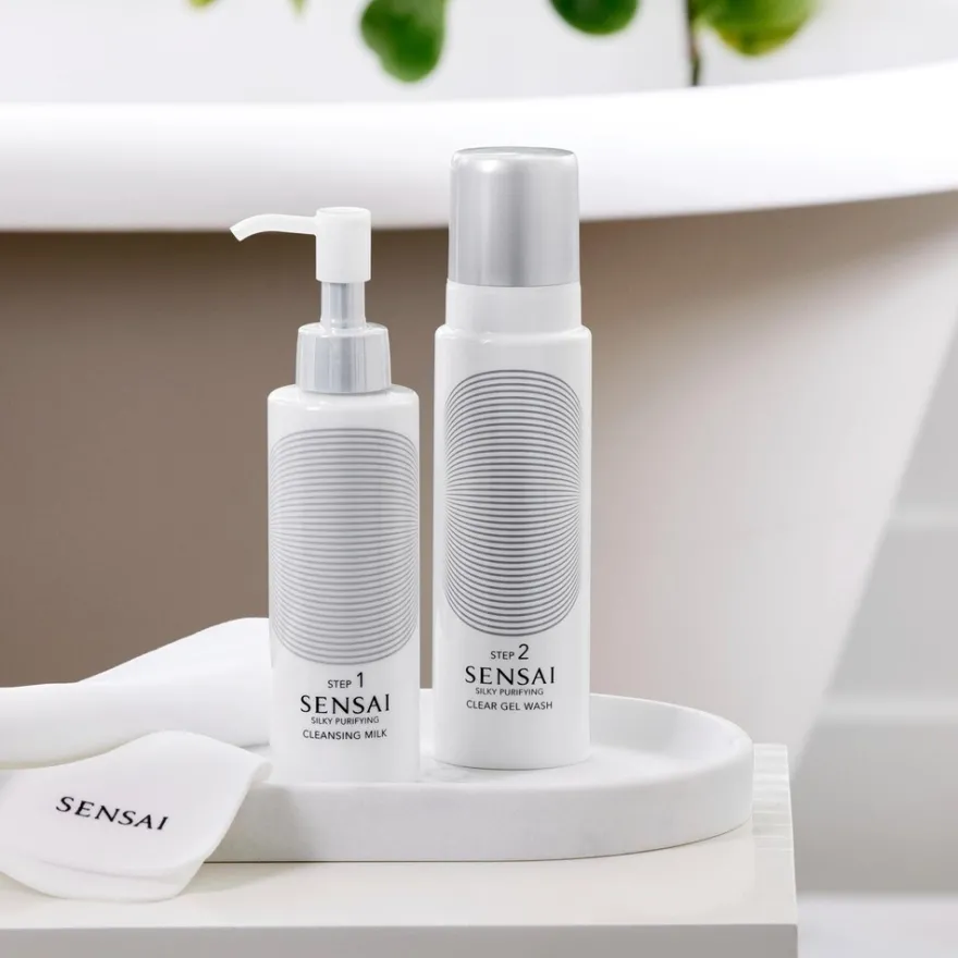 SENSAI Silky Purifying Clear Gel Wash puhdistusgeeli 145 ml