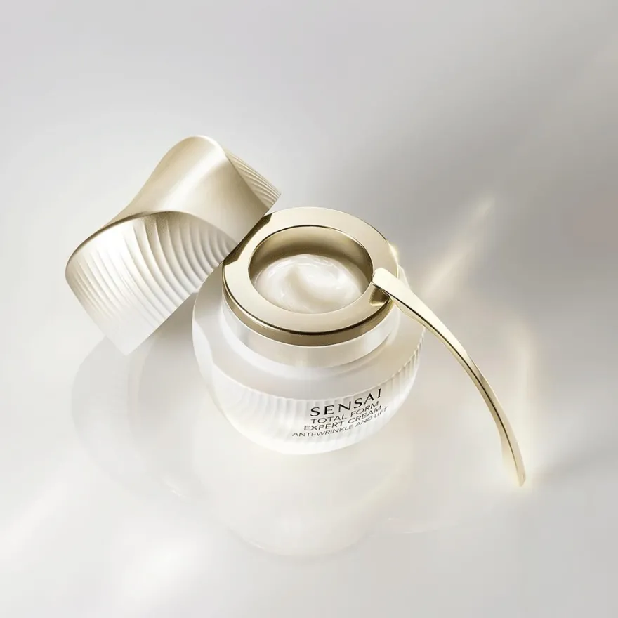Sensai Total Form Expert Cream anti-ageing kasvovoide 50 ml