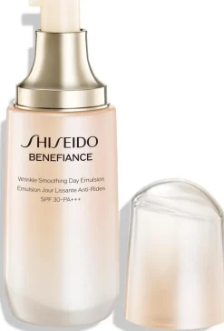 Shiseido Benefiance Wrinkle Smoothing Day Emulsion SPF30 kasvoemulsio 75 ml