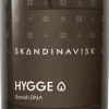 Skandinavisk HYGGE Tuoksukynttilä puukannella 65g, ruskea