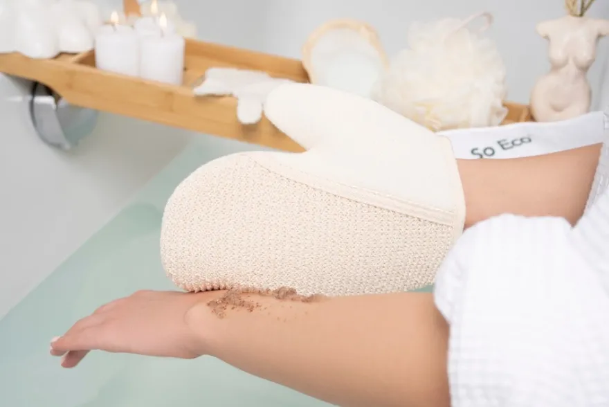 So Eco 2-1 Exfoliating Glove kuoriva pesuhanska