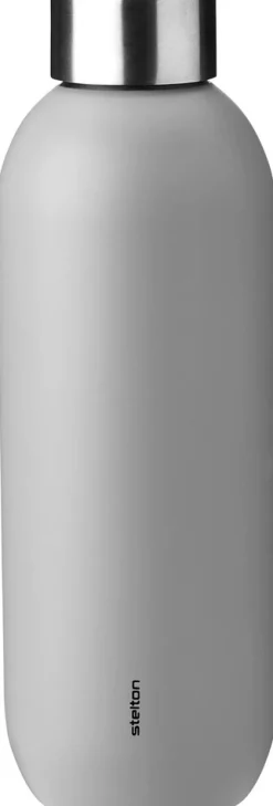 Stelton Keep Cool juomapullo 0,6 l, vaaleanharmaa