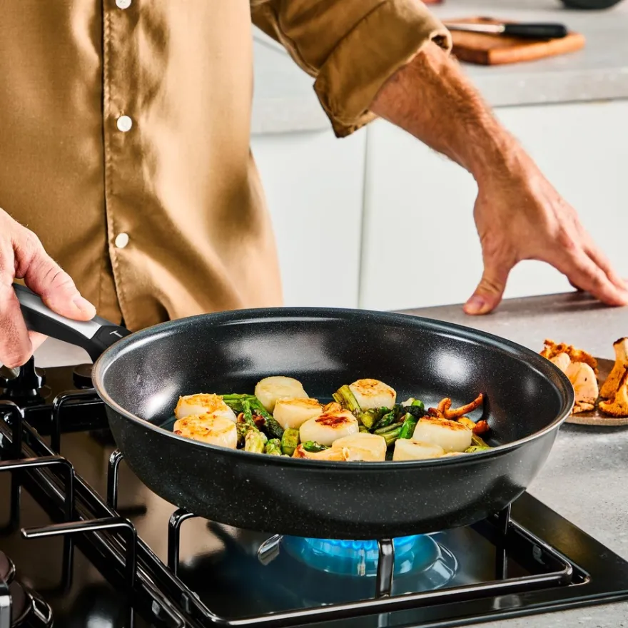 Tefal Excellence Ceramic paistinpannu 28 cm G2070602