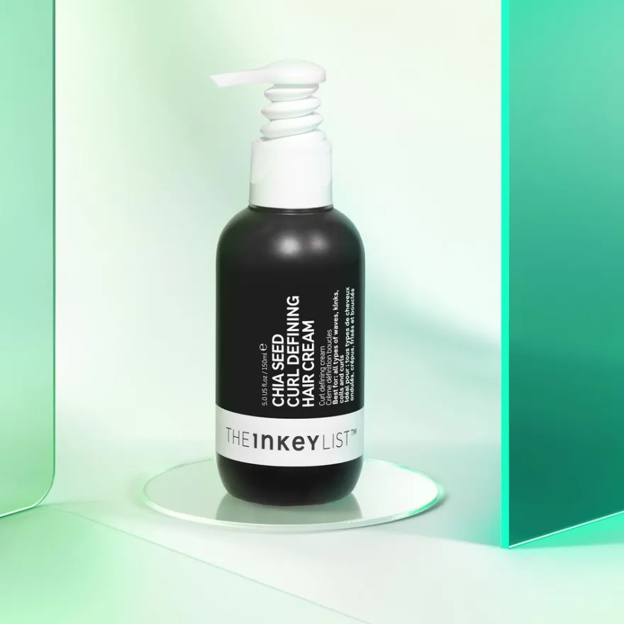 The Inkey List Chia Seed Curl Defining Hair Cream kihartava hiusvoide 150ml