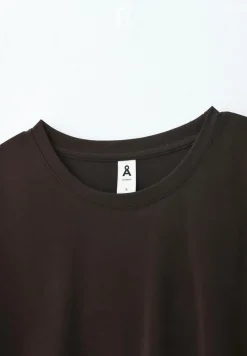 Å t-paita Maja