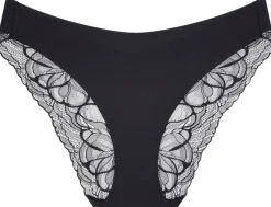 Triumph Body Make-Up Illusion Lace Tai alushousut