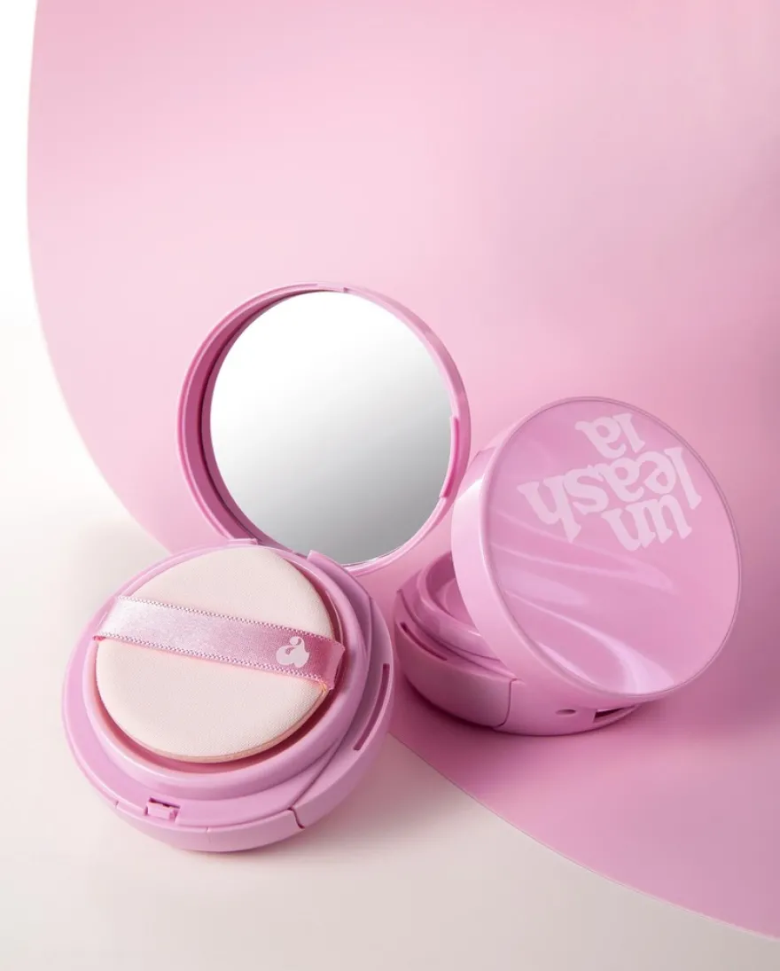 Unleashia Don't Touch Glass Pink Cushion -meikkivoide 15 g