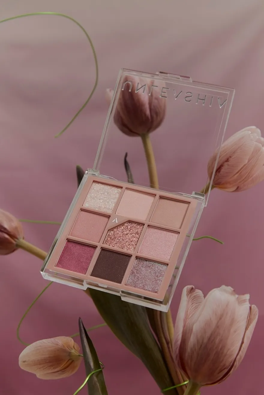 Unleashia Glitterpedia Eye Palette -luomiväripaletti 6,6 g