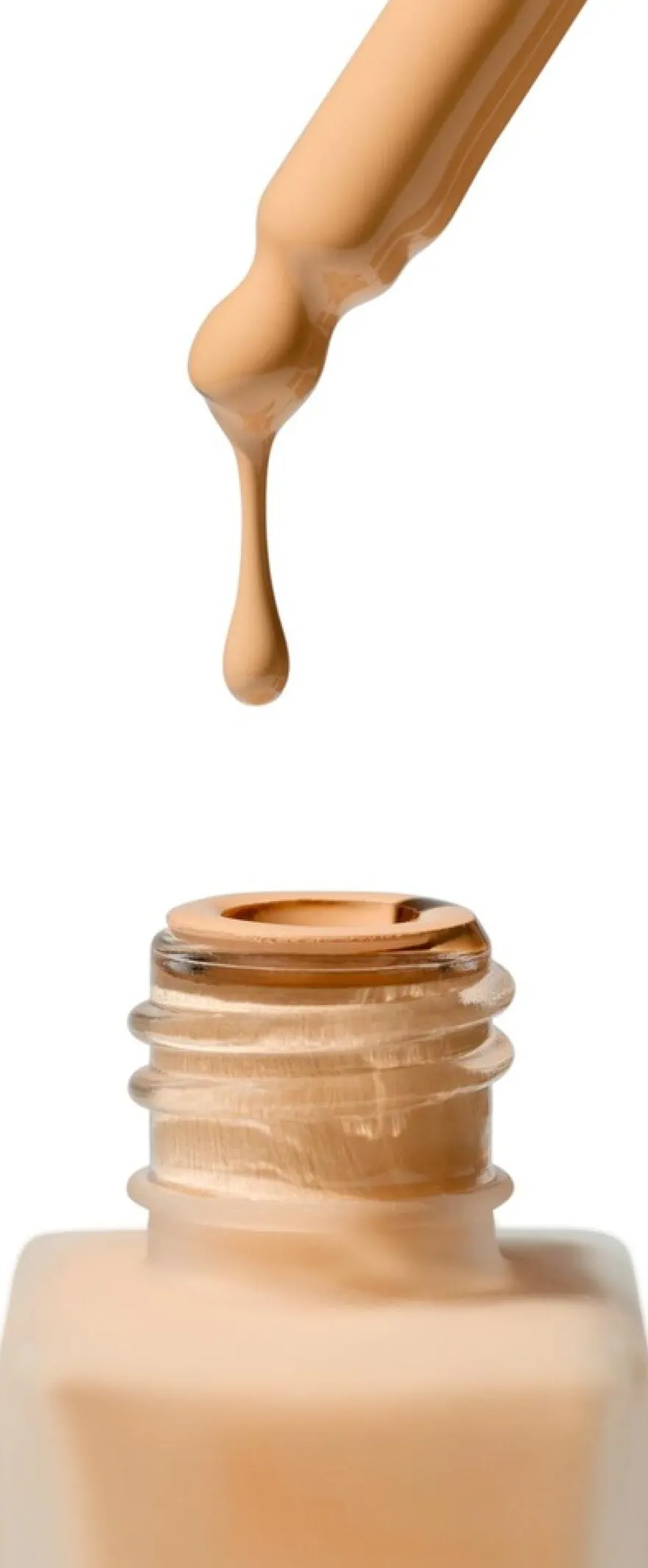 Uoga Uoga Mineral Serum Foundation SPF20 Meikkivoide 682 Foamy Sea 30ml