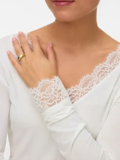Vero Moda trikoopusero VMSkye