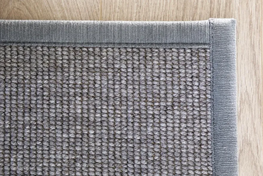 VM Carpet villa-paperinarumatto Esmeralda 77 harmaa