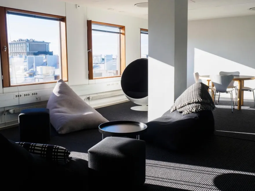 VM Carpet villa-paperinarumatto Tunturi 79 musta